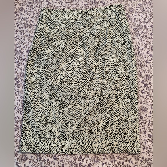 🐾Rachel Zoe Animal Print Stretch Pencil Skirt size 2 - Picture 5 of 5